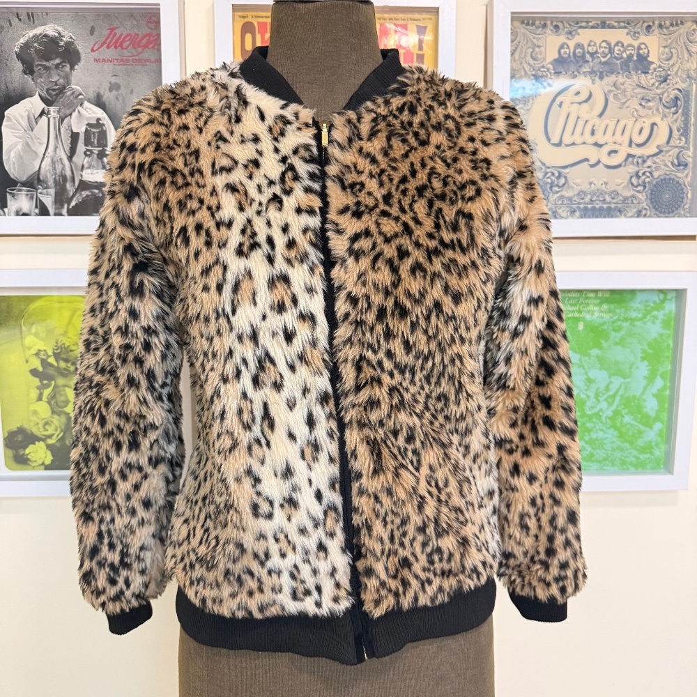 🐆 Leopard Print Shaggy Faux Fur Zip Jacket 🐆